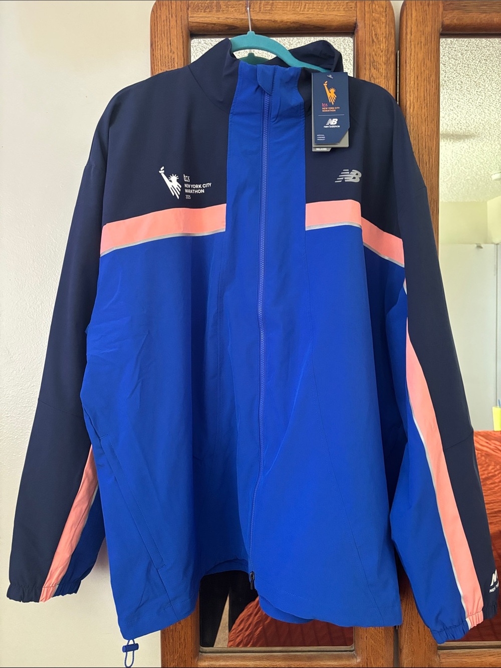 NWT New Balance 2025 TCS NYC Marathon Windbreaker Jacket Men’s 2XL